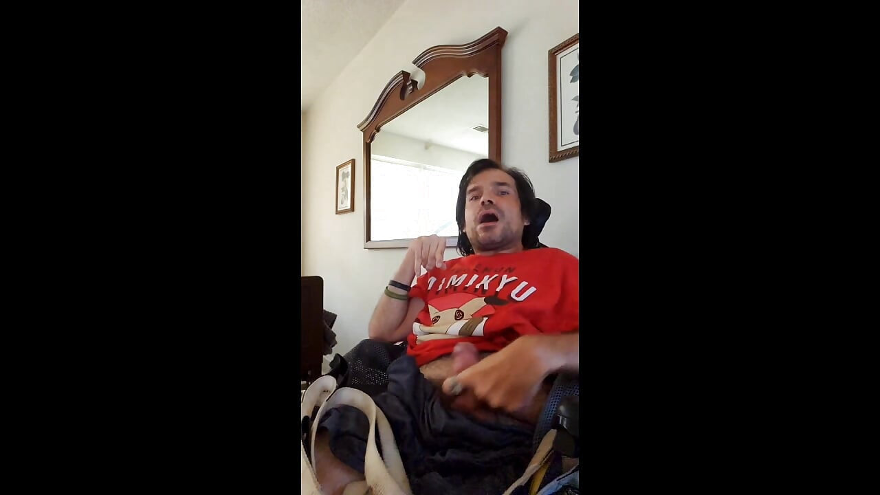Kevy 69's A Laid back Orgasm Fun after Coffee