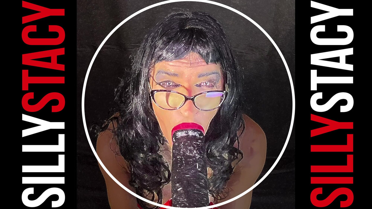 Dirty Sissy suck black dildo