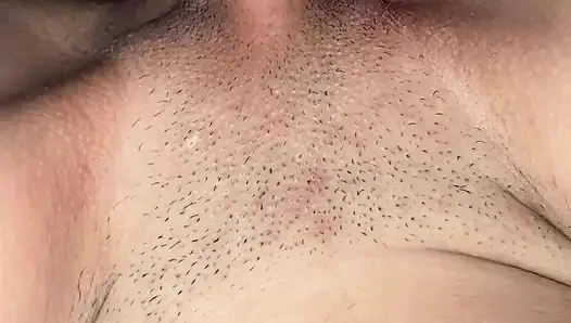 Kolombiyalı üvey kız kardeşim penisimi içine sokmak için gerçekten bacaklarını açıyor ve açıyor