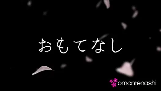 Japon tarzı bir odada cesurca mastürbasyon yapıyorsun!