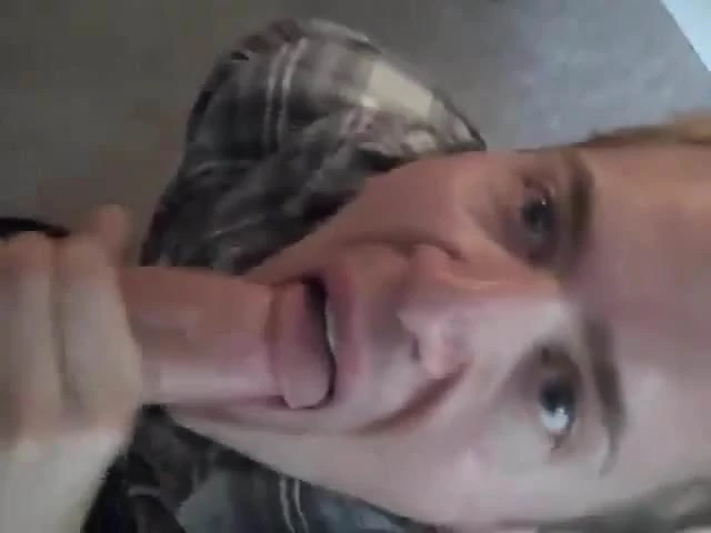 Pompini gay tra amici