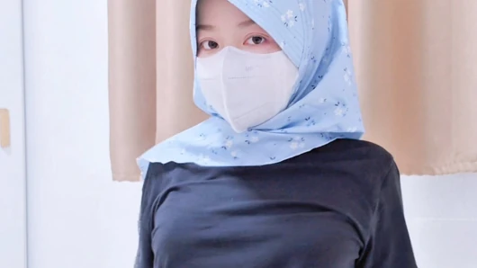 POV: Hijabi Girl Gym Booty Tease You Can't Resist