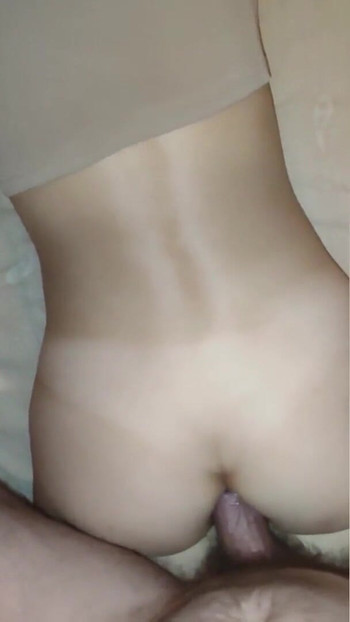 Key moment from "I was giving a hottie a massage and accidentally fucked her in the ass"