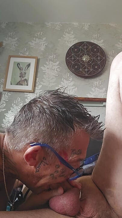 SUCKING THE LIFE OUT OF THE HUGE DICK