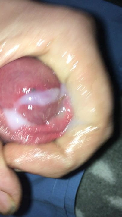 Handjob cumshot