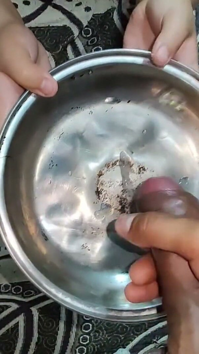 Savoring a big cock until extracting all the cum to cook it and eat it | Clip 1