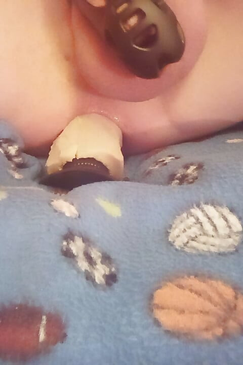 Mellissa Drives Around Naked