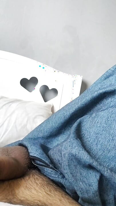 Morning masturbation in 2 minutes