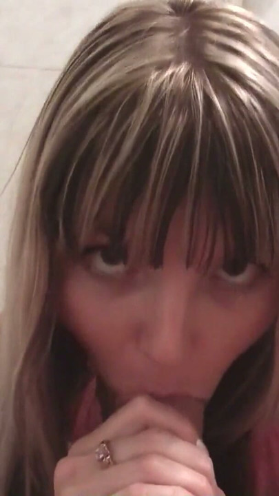 Petite 18yo Gina Gerson Picked up Before she became a Pornstar And Blowjob | Clip 2
