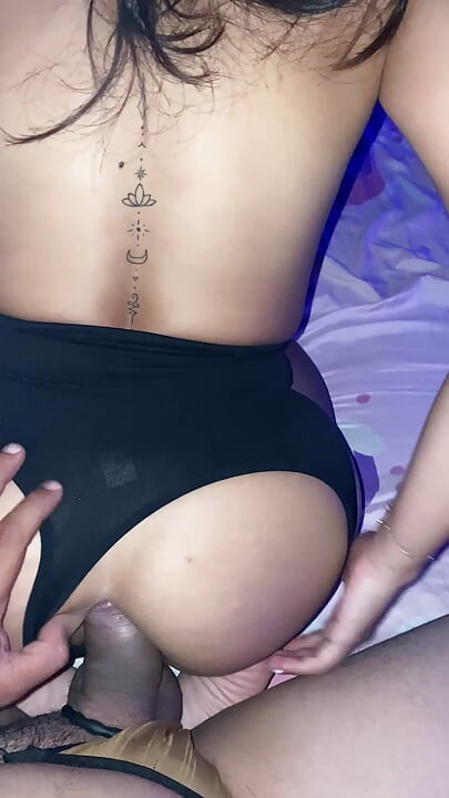 Tentando fazer sexo anal