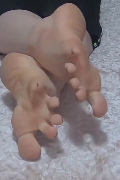 Showing off My Big Femboy Soles!