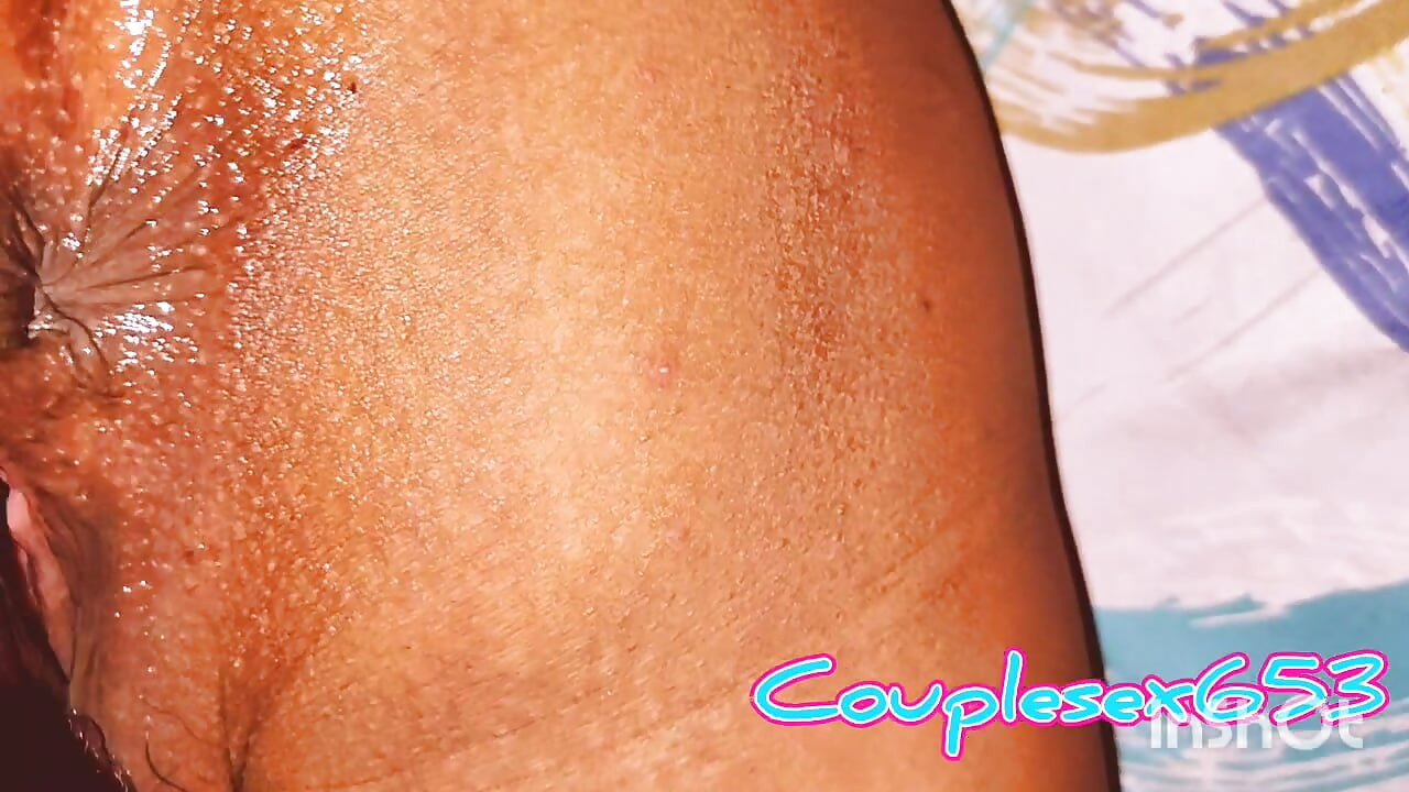 Moti gand bali bhabhi ne chudai karai pura land liya under