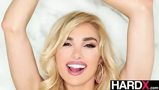 HARDX - хардкорную киску крошки-блондинки отдолбил массивный член