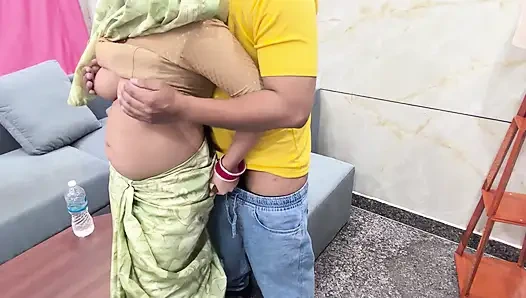 Khoobsurat Akeli Bhabhi Ne Choot Di....