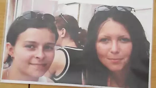 Claudia 007 için boşalıyor