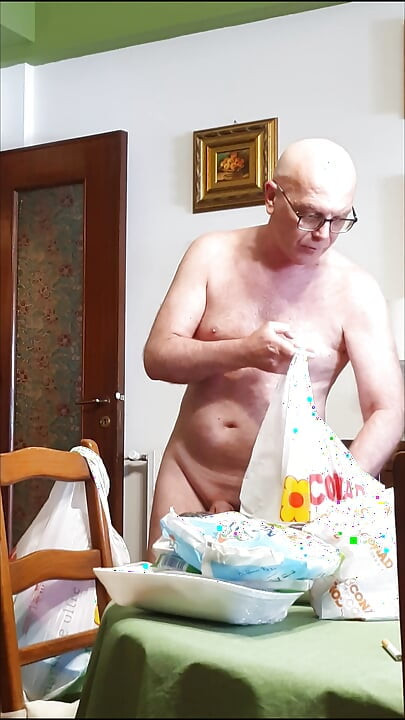 Goli oažaj kod kuće