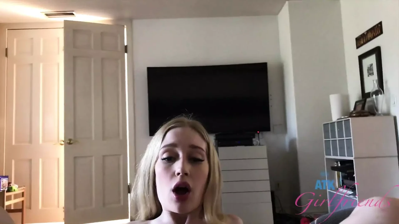 Emma's Unforgettable Sex