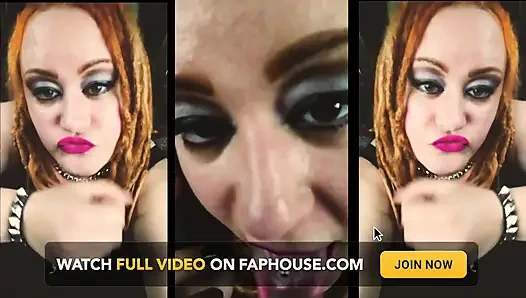 Sevimli arkadaşını emiyorken erkek arkadaşıyla telefonda konuşuyor