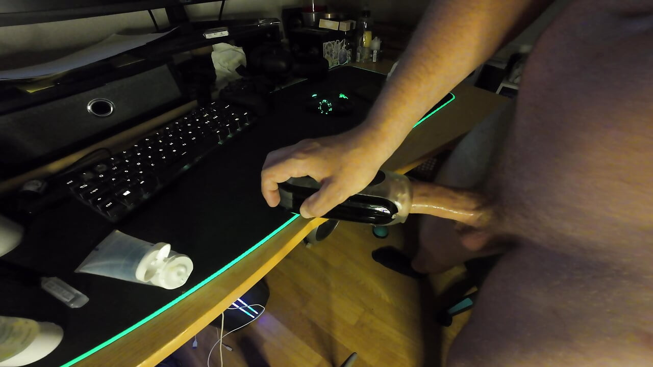 Edging e Dirtytalking à minha fucktoy (sequência de livestream)
