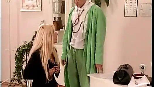 From production Angelica Bella FOTOMODELLE ANALI scene 03
