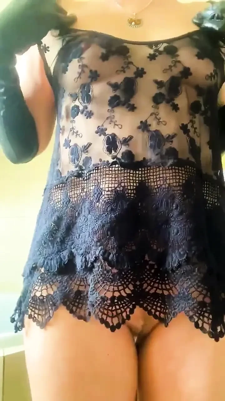 Sexy MILF Doing Little Striptease