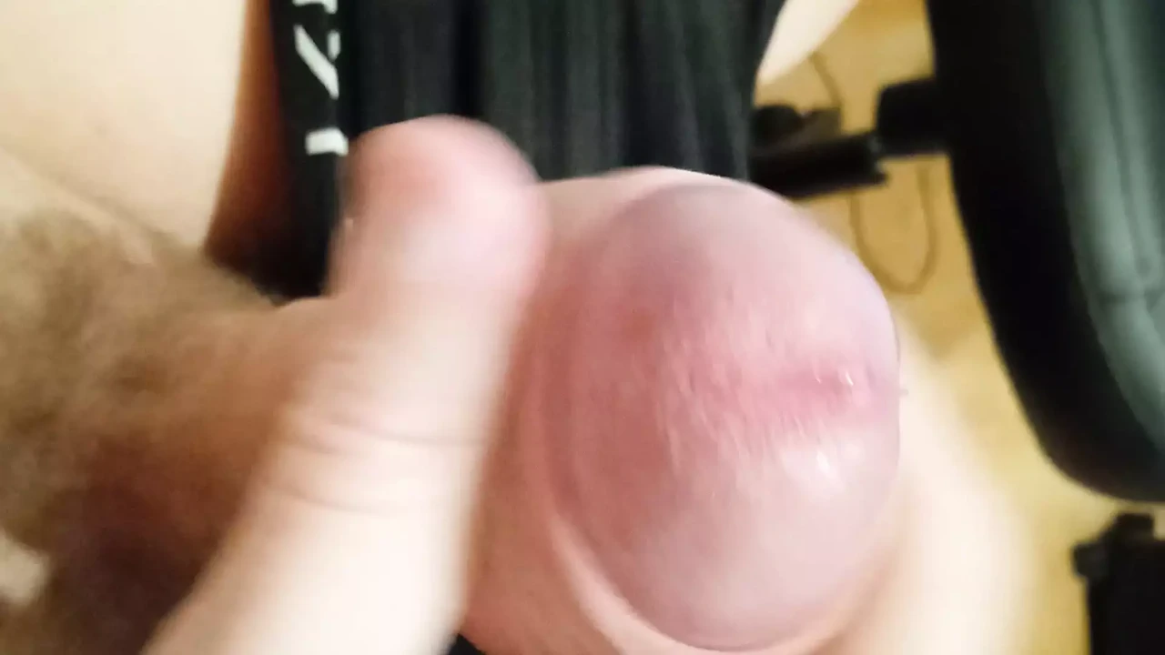 The Guy Decided to Masturbate #10 Solo Amateur