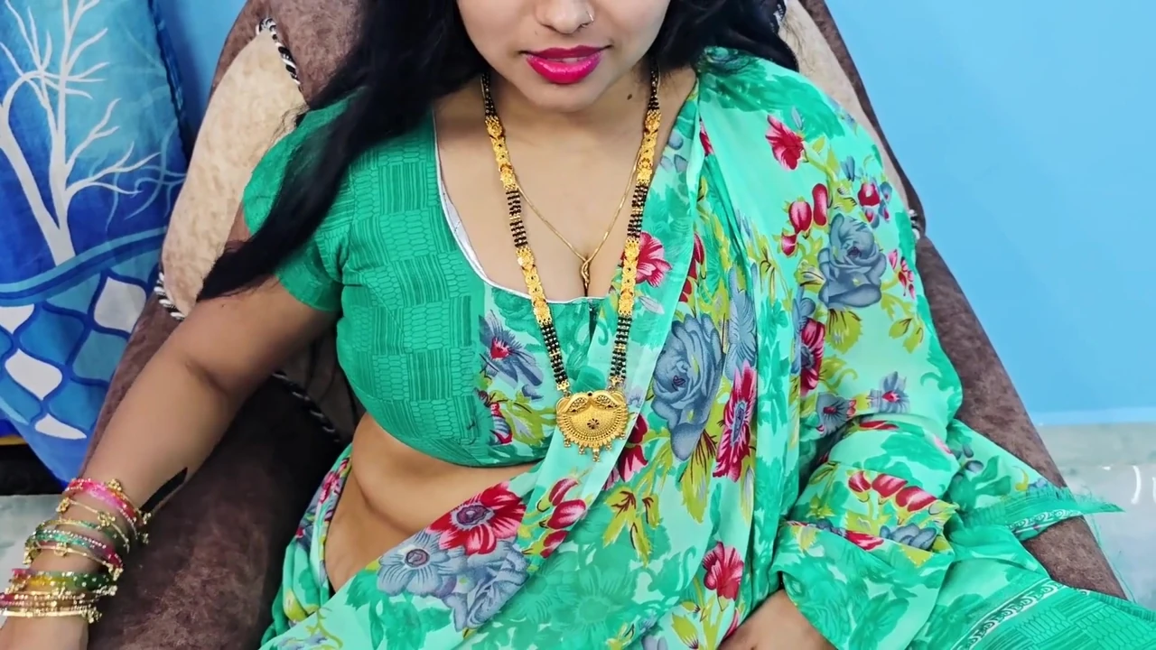 Bhabhi did blue job in Hindi voice