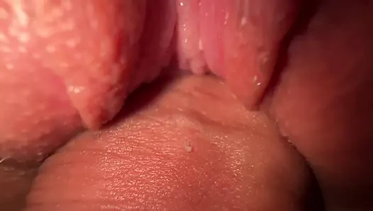 Ngentot memek sempit saudara tiri