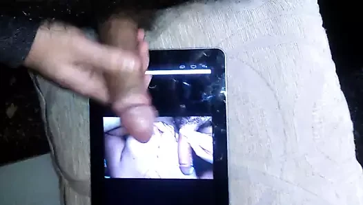 Mandukas'a boşalıyor