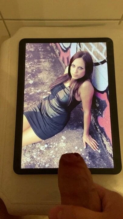 再次为美丽的jessi射精
