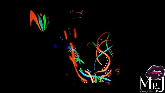 Sex and Uv Painting with Nyx & Dmona