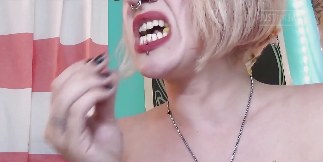 Funyun Chomp