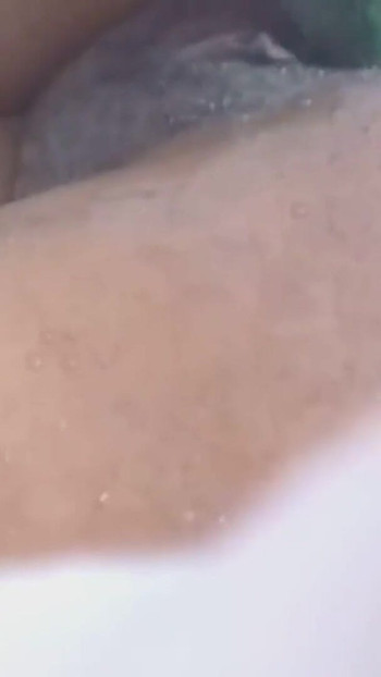 Красива грудаста тінка Пенелопа Кей з голодною тугою пиздою | Кліп 2