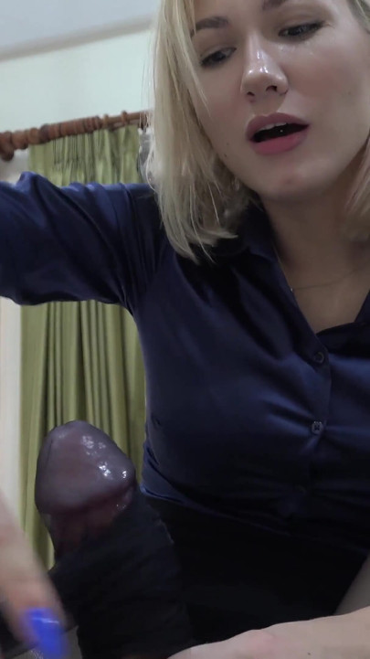 Godaan sensual nakal 611 untuk zakar awak