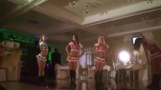 Горячие русские танцовщицы
