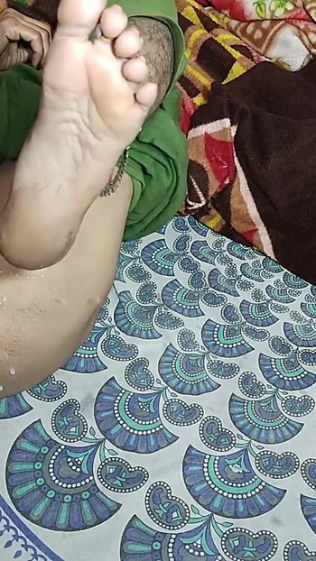 Stepfather sex with her step daughter desi sexy video, sexy mms video, sex video, first time sex | Clip 2