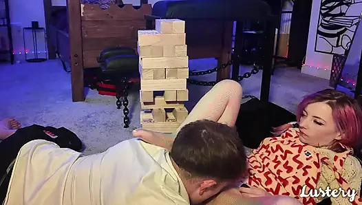 Ich hämmere mein babygirl so gut, dass sie mich bittet, in sie zu kommen