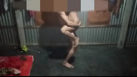 Stiefbruder genoss es, bangladeschische stiefschweder zu ficken
