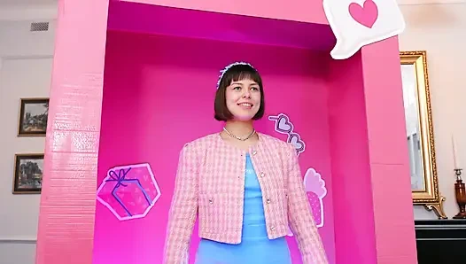 Der test der neuen Puppe endete mit einem creampie