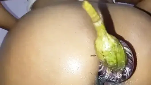 Sri Lankan Girlfriend Slapping Her Big Ass