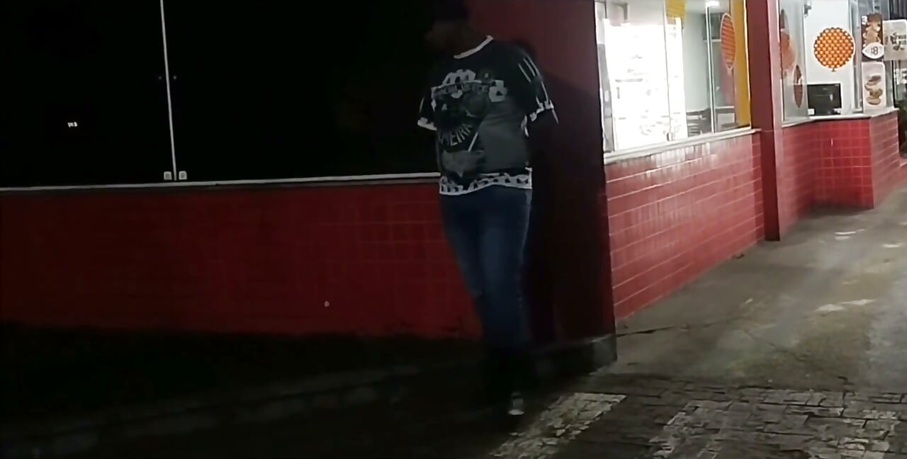 Fast Food Security Guard Paying for a Blowjob From a Well-endowed Customer.