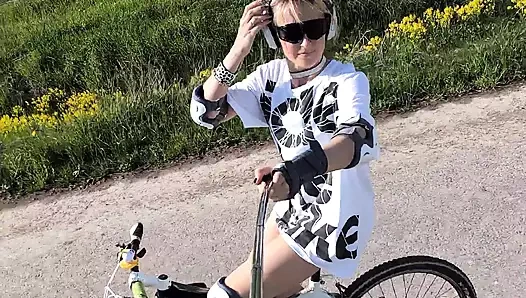 Marta_fun_yoga video