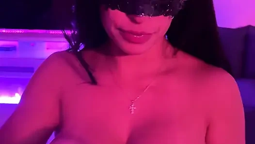 Gepasste Misslexa Mit Dicken Möpsen Fickte Ihren Nachbar