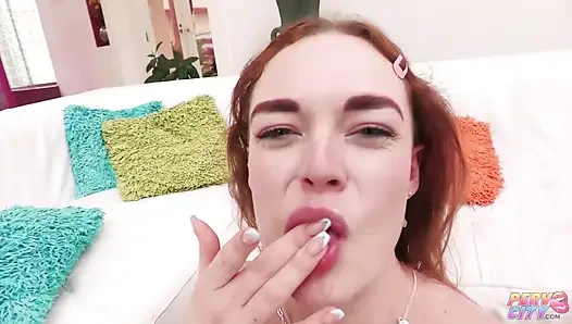 Dik memeli kızıl saçlı samantha reigns için sert ırklararası