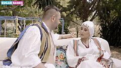 Une fermière anale grecque trompe son mari