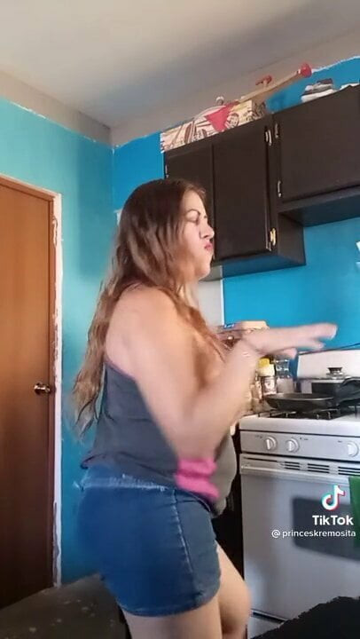 Sexxy mom