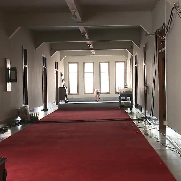 Service Sessions: Slave Workout
