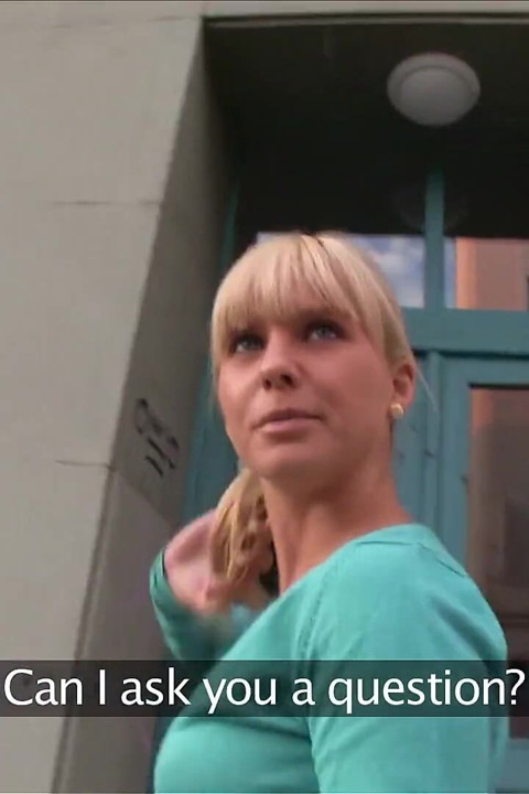Public agent - verzweifeltes blondes college-mädchen, das bereit ist, für einen harten fick zu arbeiten