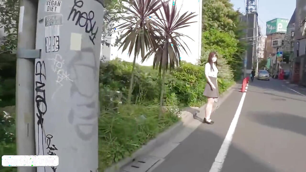Beautiful Nurse Secretly Meets up, Secret Feelings Turn Into a Private Intimate Moment