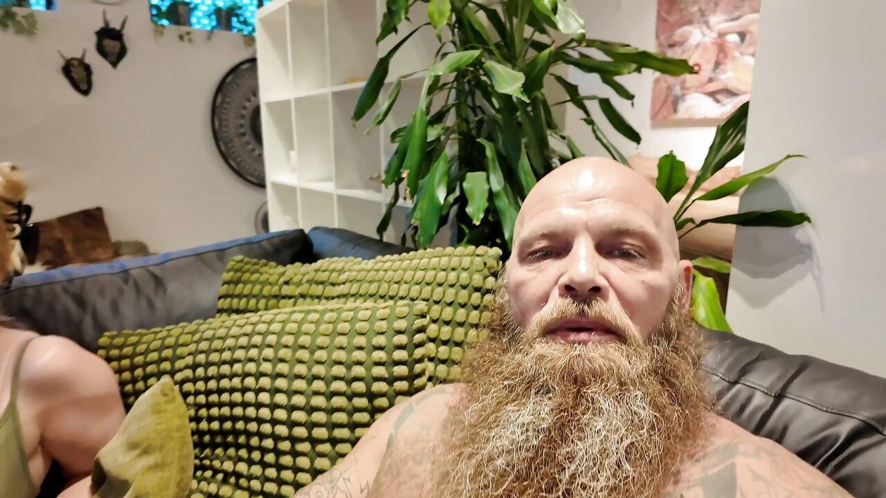 Ramdom Blow in a Pornhouse